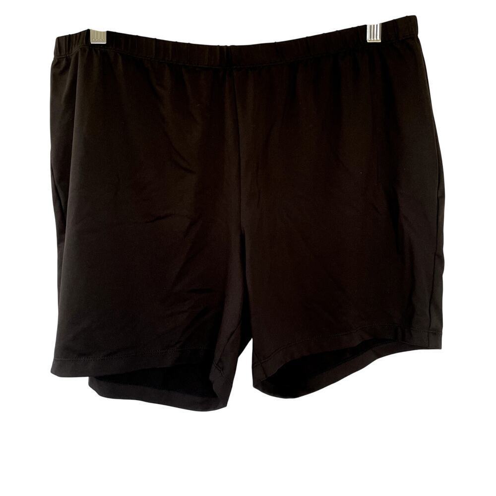 Chico's size 2 (XL) women's black shorts casual workout athleisure summer pants
